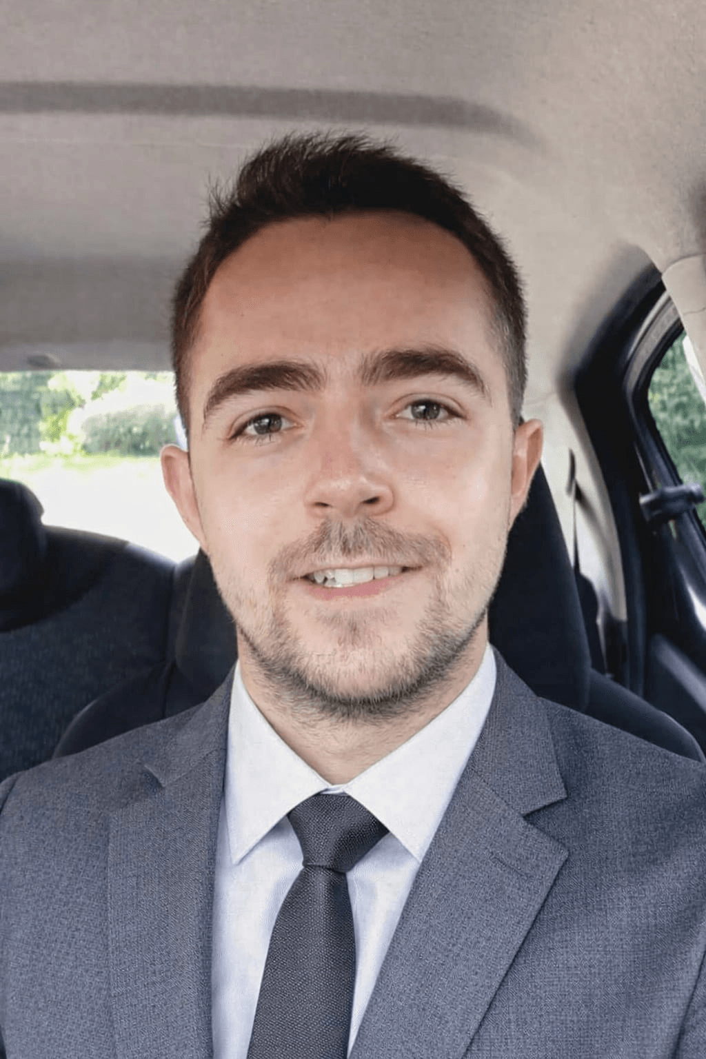 Oli, Co-Founder and Contributor at All Minds Matter